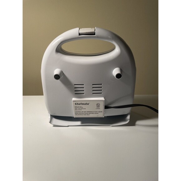 Chef Mate, 2-Slice, Sandwich Maker, Cool Touch Handles, Nonstick Plates - Picture 6 of 6